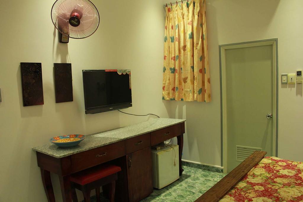 Sunshine Hotel Ho Chi Minh City Exterior photo